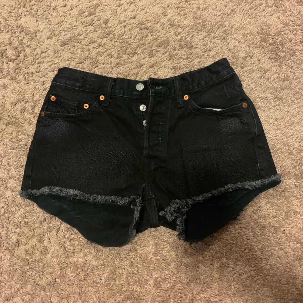 Levi’s black 501 cutoff shorts